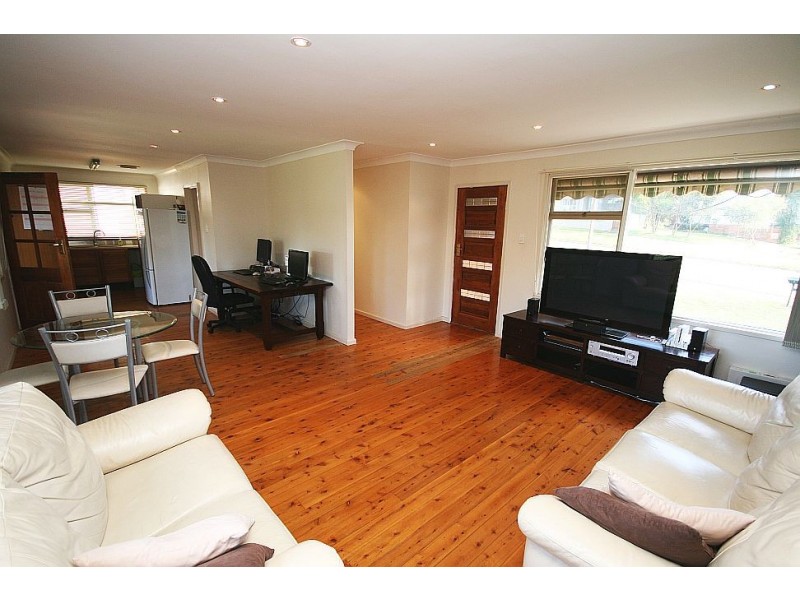 32 Cambrai Avenue, Engadine NSW 2233