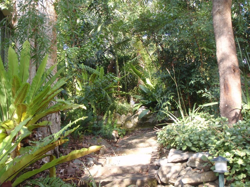 27 Cassandra Crescent, Heathcote NSW 2233