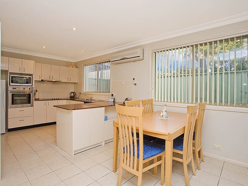 2/17 Birok Avenue, Engadine NSW 2233