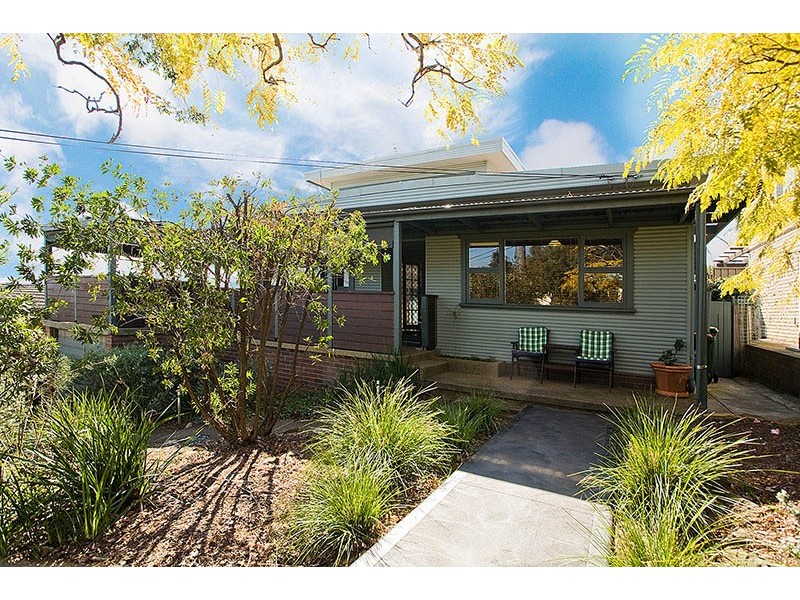 9 Karamarra Road, Engadine NSW 2233