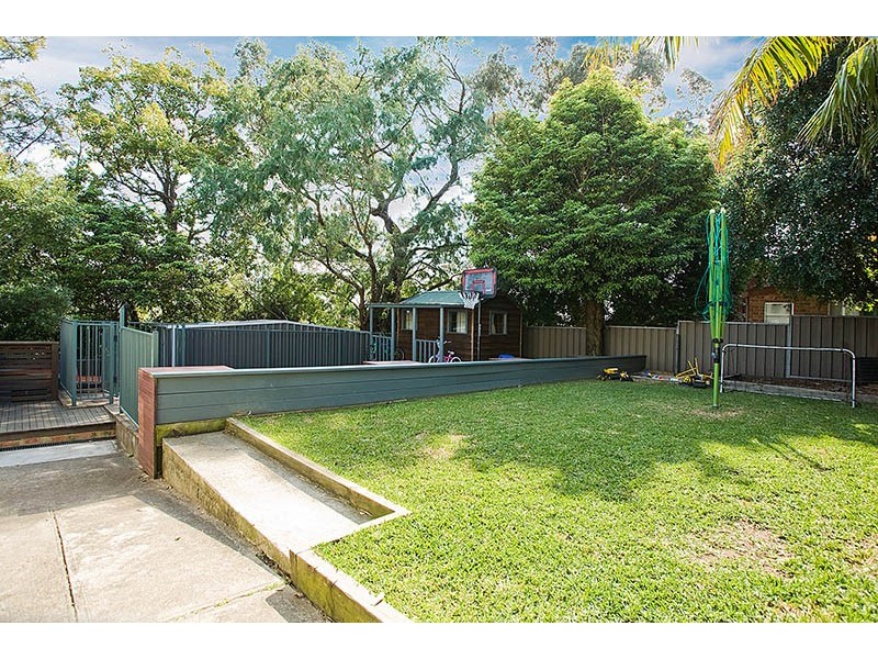 9 Karamarra Road, Engadine NSW 2233