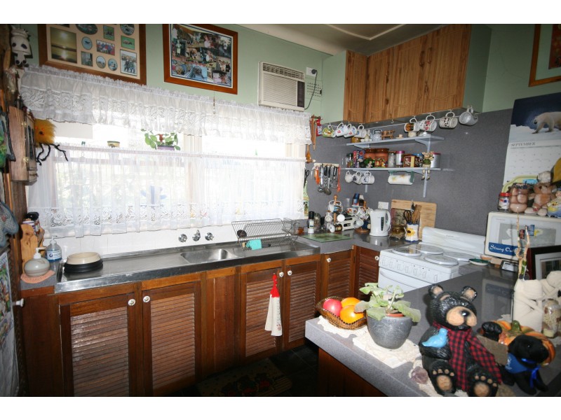 127 Banksia Avenue, Engadine NSW 2233