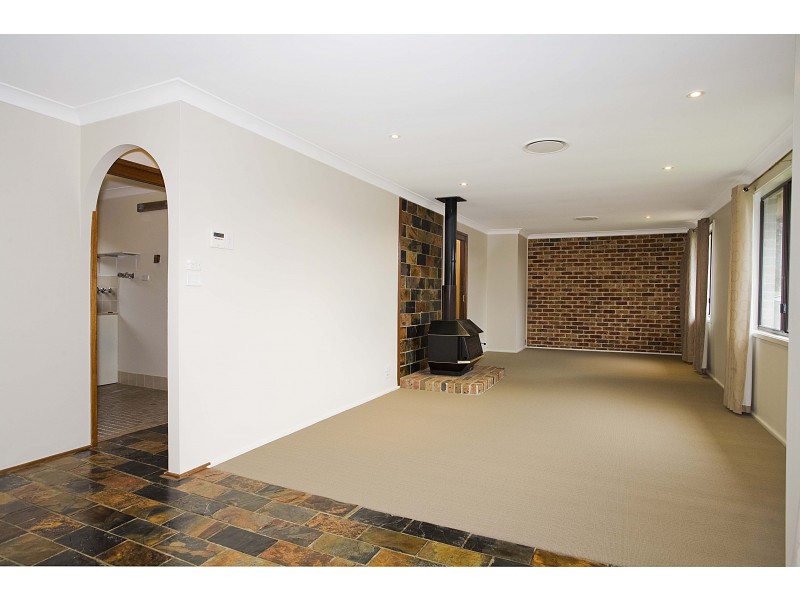 60 Albatross Circuit, Woronora Heights NSW 2233