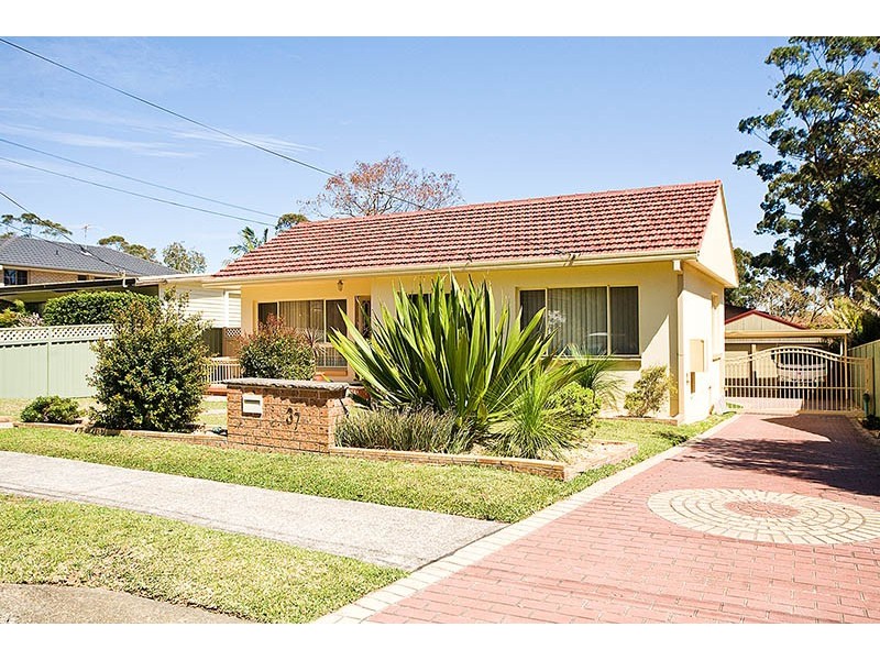 37 Nirimba Crescent, Heathcote NSW 2233