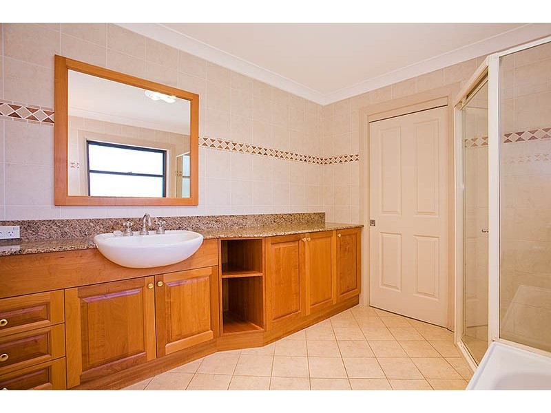 20 Boundary Road, Heathcote NSW 2233