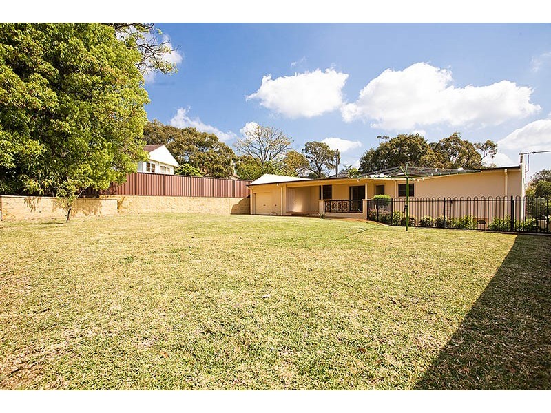 20 Boundary Road, Heathcote NSW 2233