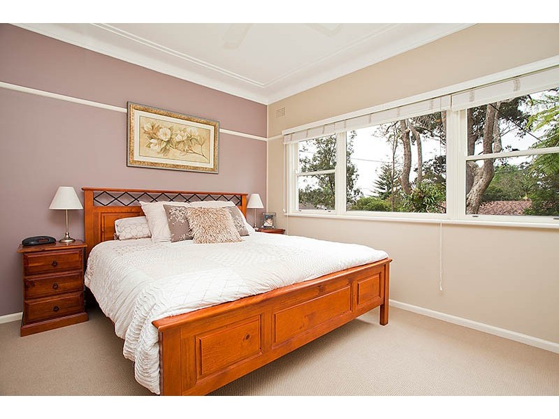 28 Grevillea Grove, Heathcote NSW 2233