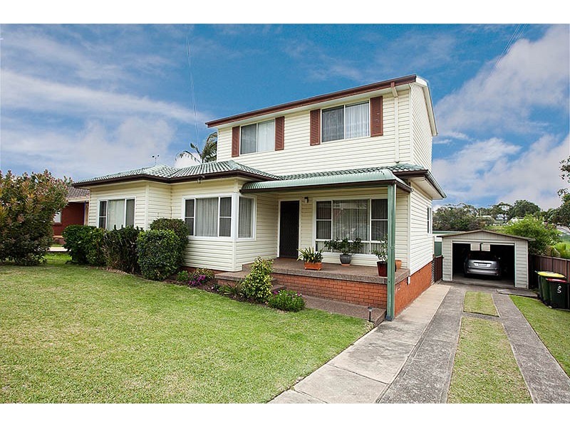 5 Palona Crescent, Engadine NSW 2233