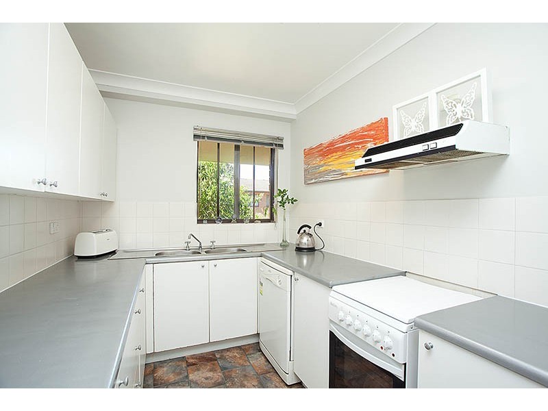 6/91-93 Flora Street, Sutherland NSW 2232