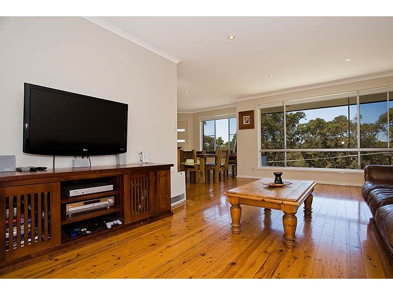 11 Nelson Street, Engadine NSW 2233