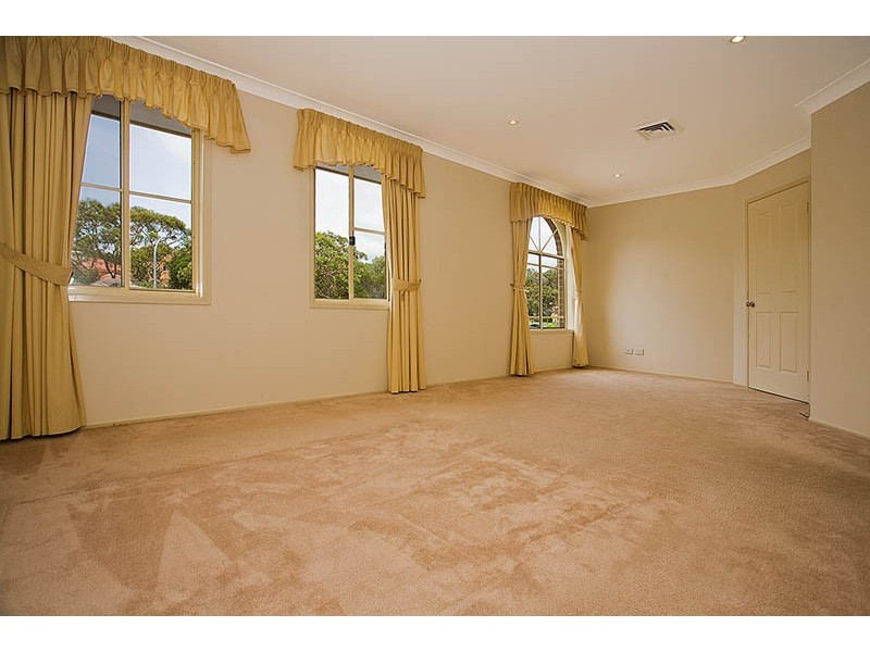 7 Yarra Vista Court, Yarrawarrah NSW 2233