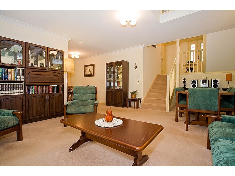 18/2 Wollybutt Road, Engadine NSW 2233