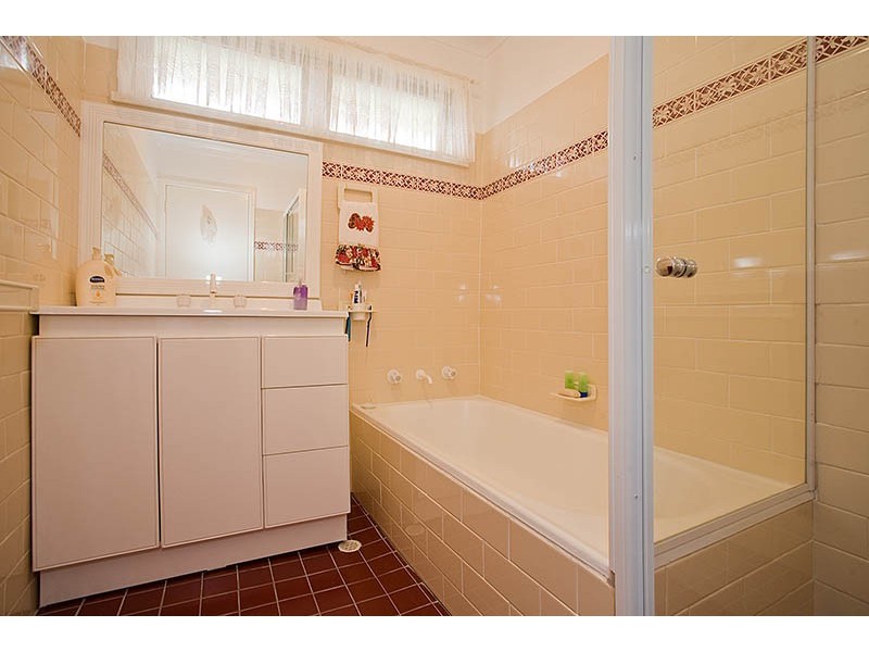 25 Palona Crescent, Engadine NSW 2233