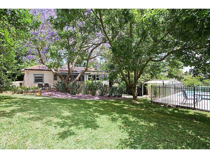 11 Grevillea Grove, Heathcote NSW 2233