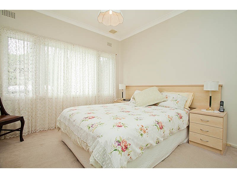 21 Tobruk Avenue, Engadine NSW 2233