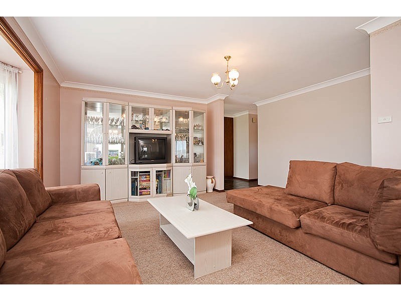 44 Warabin Street, Waterfall NSW 2233