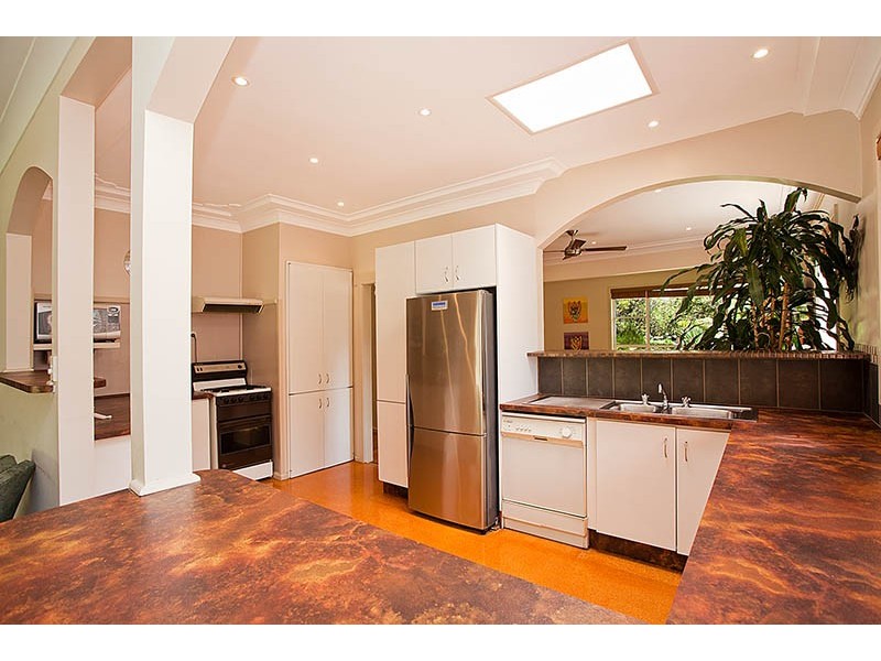 60 The Avenue, Heathcote NSW 2233