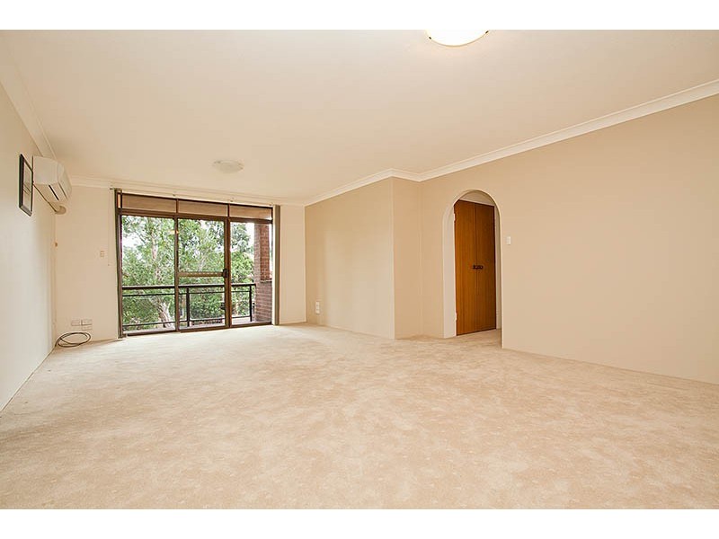 2/13-19 Preston Avenue, Engadine NSW 2233
