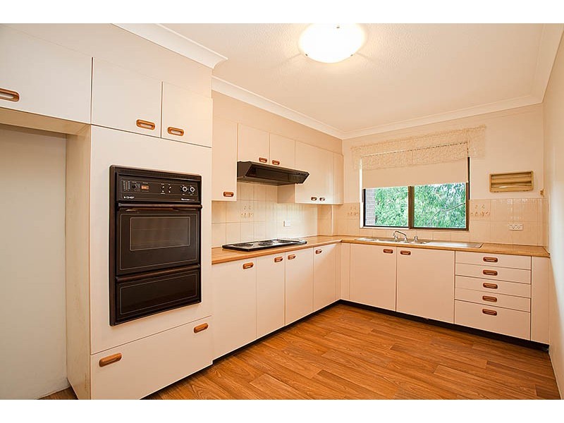 2/13-19 Preston Avenue, Engadine NSW 2233