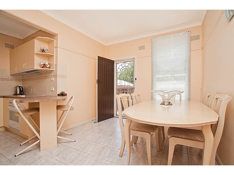 69 Caldarra Avenue, Engadine NSW 2233