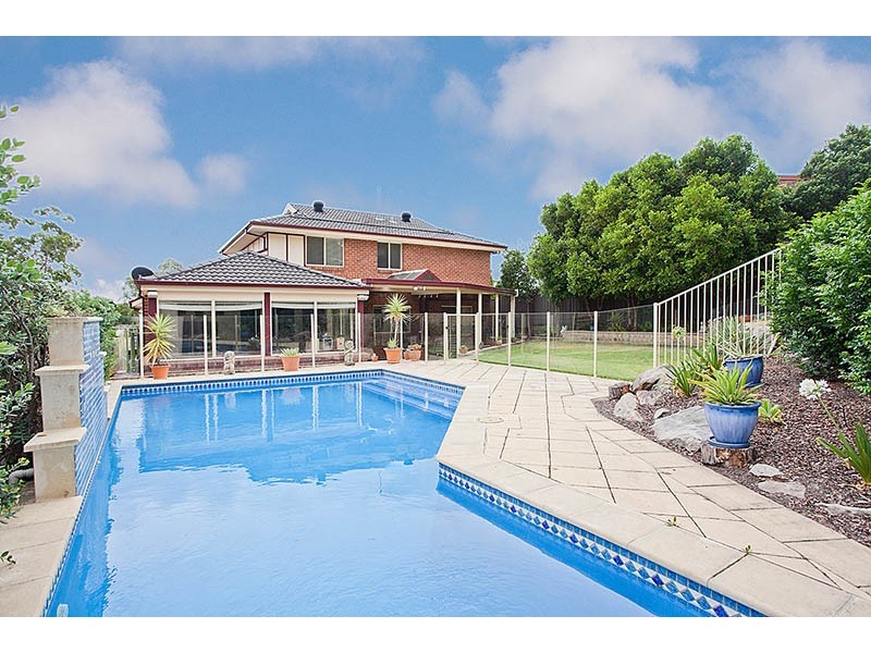 6 Mallard Street, Woronora Heights NSW 2233