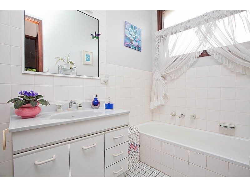 5 Geneva Place, Engadine NSW 2233