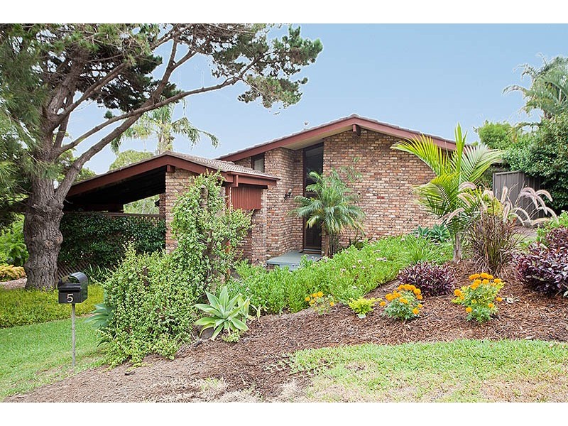 5 Geneva Place, Engadine NSW 2233