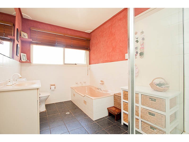 43 Sierra Road, Engadine NSW 2233