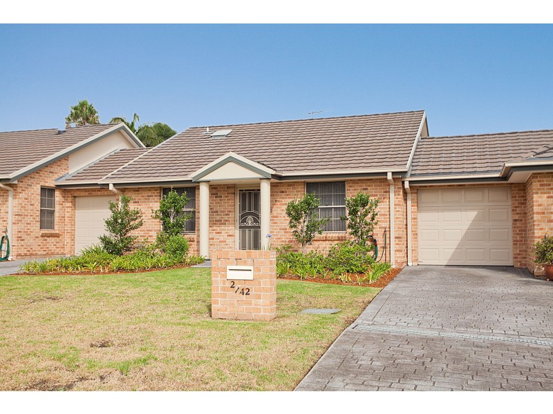 2/42 Sixth Avenue, Loftus NSW 2232