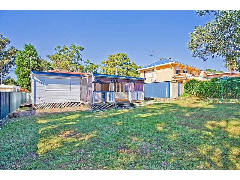 40 Oliver Street, Heathcote NSW 2233