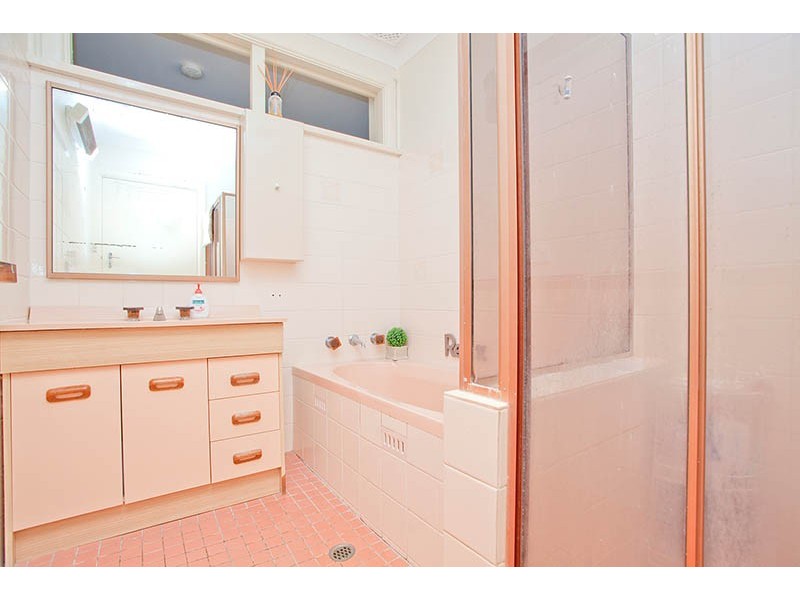 24 Banbal Road, Engadine NSW 2233