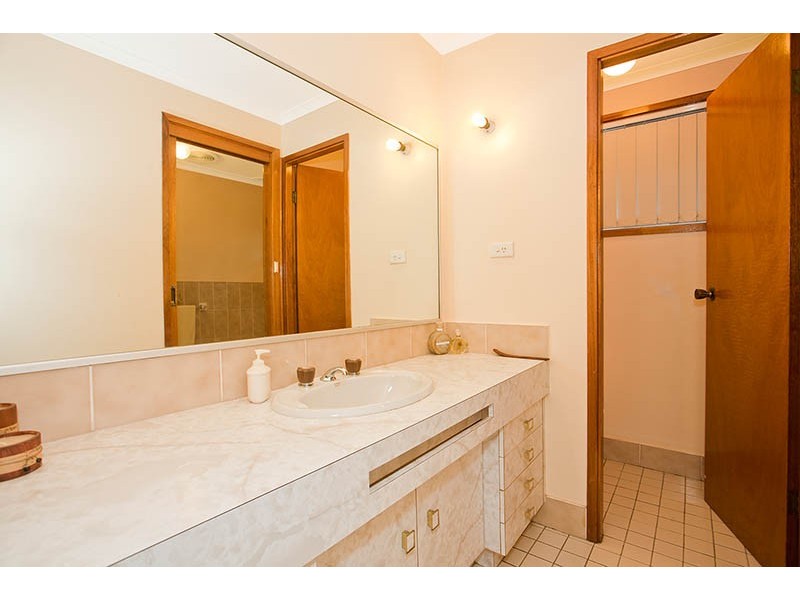 7 Wright Close, Heathcote NSW 2233