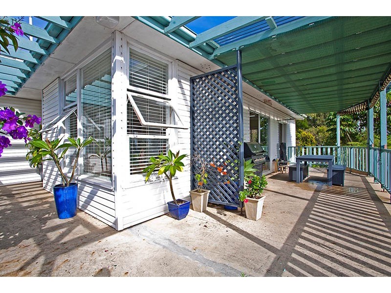 6 Short Street, Heathcote NSW 2233