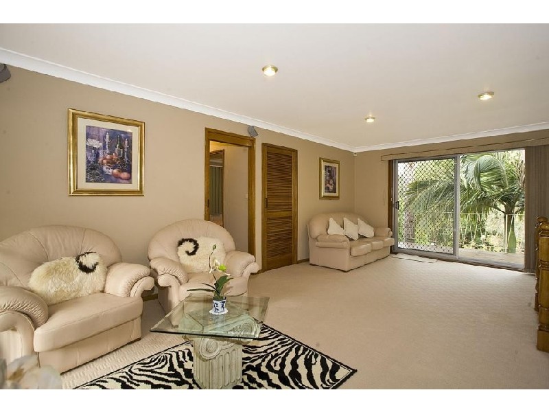 12 Morrison Avenue, Engadine NSW 2233