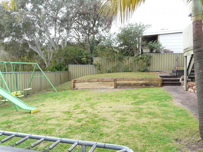 8 Cassandra Crescent, Heathcote NSW 2233