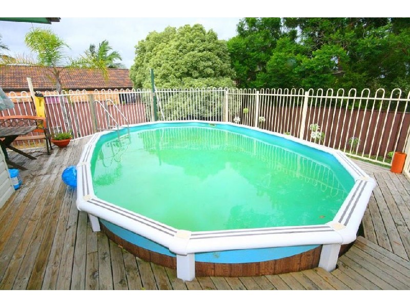 69 Cooriengah Heights Road, Engadine NSW 2233