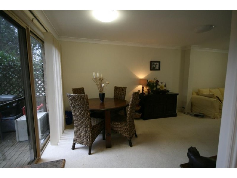 10/10-12 Strickland Street, Heathcote NSW 2233