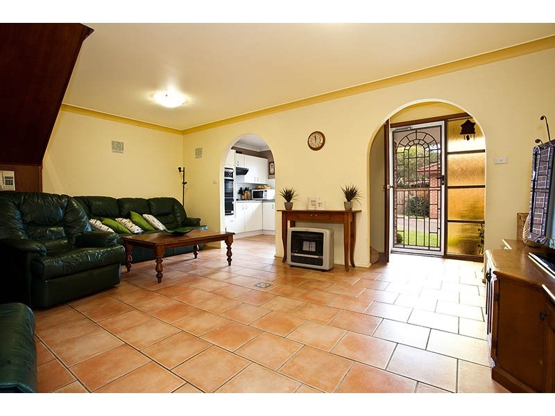 2/82 Wilson Parade, Heathcote NSW 2233