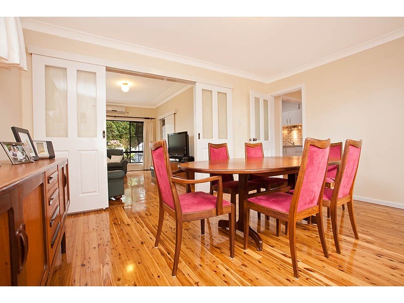 113 Waratah Street, Kirrawee NSW 2232