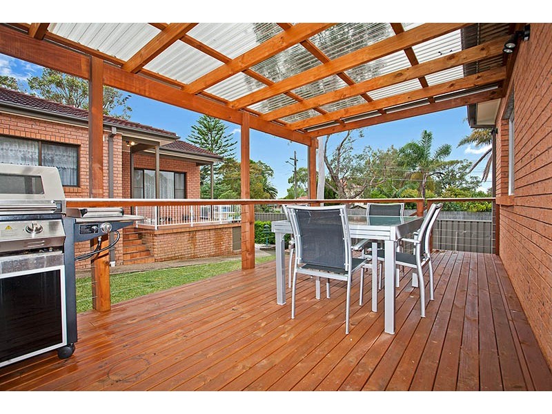 113 Waratah Street, Kirrawee NSW 2232