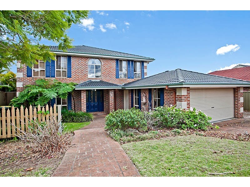 8 Kestrel Place, Woronora Heights NSW 2233