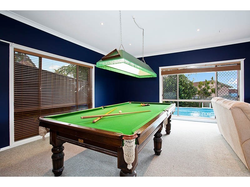 8 Kestrel Place, Woronora Heights NSW 2233