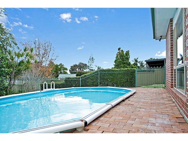 8 Kestrel Place, Woronora Heights NSW 2233