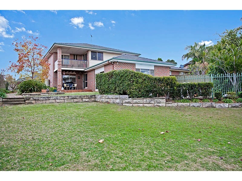 8 Kestrel Place, Woronora Heights NSW 2233