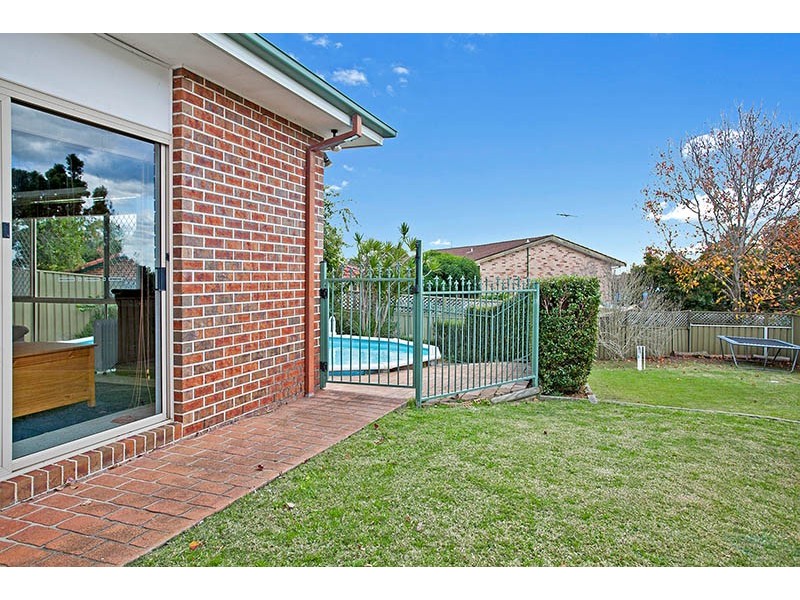 8 Kestrel Place, Woronora Heights NSW 2233
