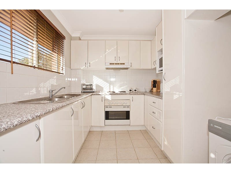 8/34-36 Auburn Street, Sutherland NSW 2232