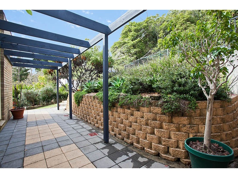 16 Tobruk Avenue, Engadine NSW 2233