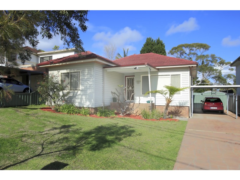 10 Short Street, Heathcote NSW 2233