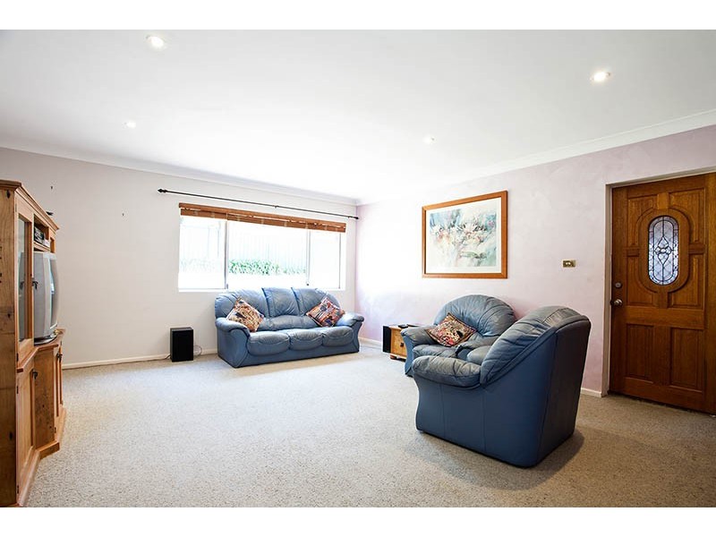 50 Dumbarton Place, Engadine NSW 2233