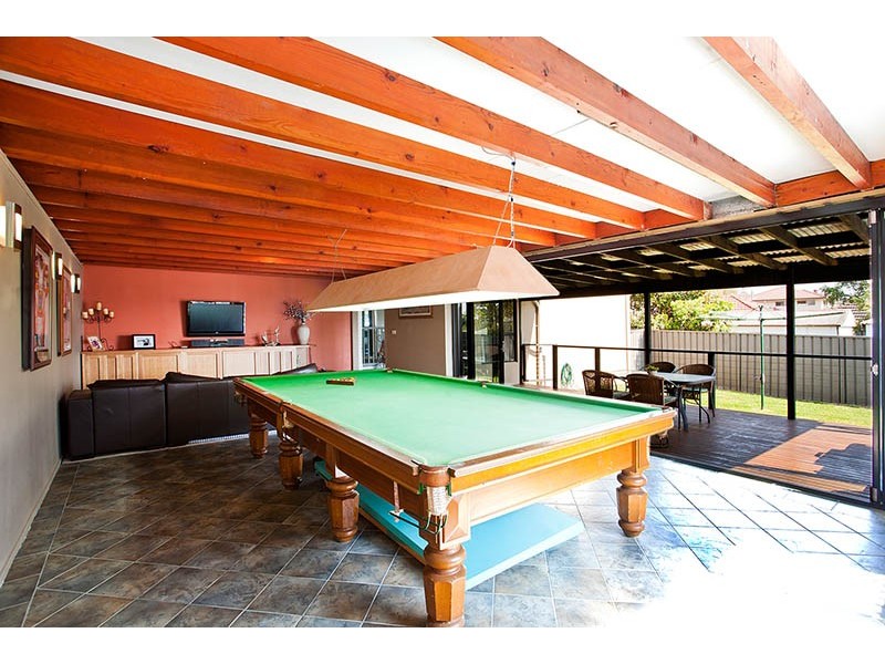 61 Fairview Avenue, Engadine NSW 2233